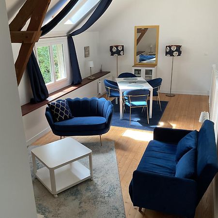 Maison Cosy Avec Exterieur Et Piscine Partagee Mespaul Esterno foto